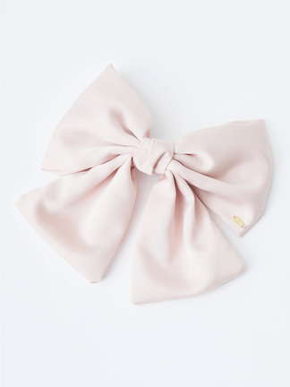 ロゴチャームサテンリボンバレッタ - Ank Rouge(アンクルージュ)の