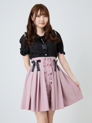 AlexanderMcQueen リボンモチーフ ショートパンツ スカート風 黒 総ロゴショートパンツ【藤木そら/れいたぴ着用】mavily[品番