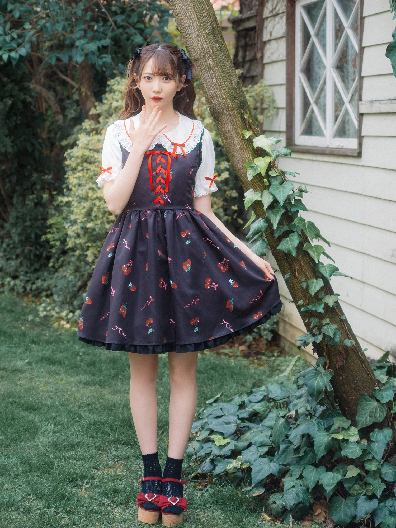 Ank Rouge（アンクルージュ）の「ハシゴリボンフリルカラーパフ