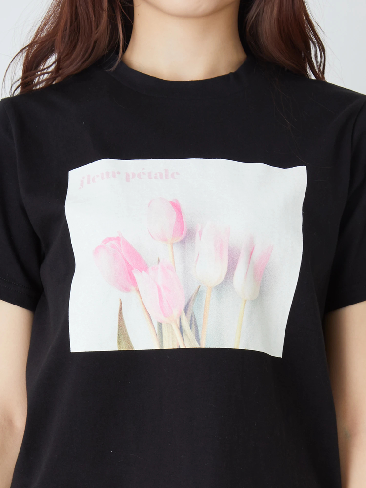 ohga チューリップ　フォトTシャツ ohga チューリップ フォト プリントTシャツ - メルカリ