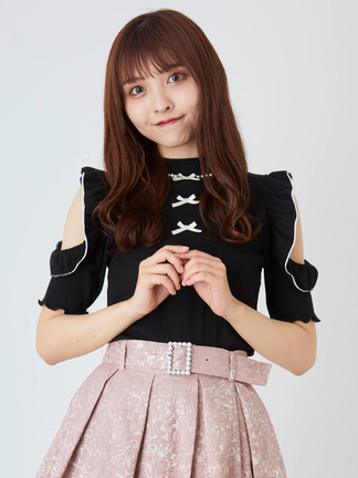 Akiakane アキアカネ　ビッグ　クッション　フリル 楽天市場】フリル（クッション｜クッション・座布団