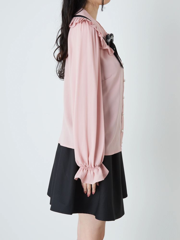 miu miu　イタリー製　シルク100% 半袖リボンブラウス miu miu イタリー製 シルク100% 半袖リボンブラウス レディース