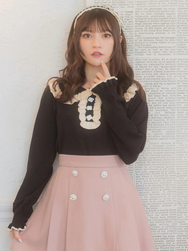 Rene2025AW ビジューボタン♡お袖フリルニット34 Rene2025AW ビジュー