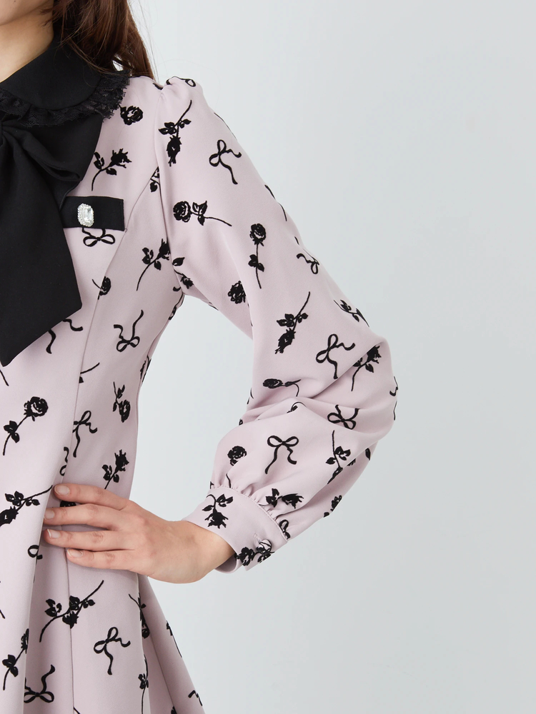 GOLDS♡タグ付き♡ラッフルフリル胸元おりぼんワンピ♡銀ラメ♡ピンク×ブラック ローズフロッキーラッフルフリルOP - Ank Rouge(アンクルージュ)の