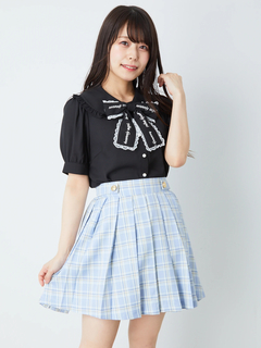 ブルー