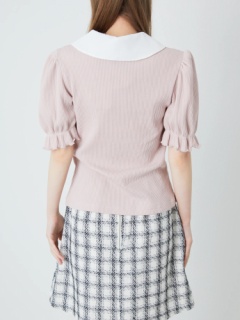 デコルテ開きTOPS