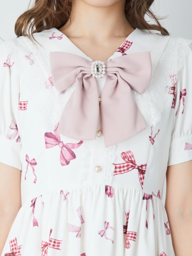 オフショルダーフロートホワイトドレス （オフショルダー ロング  