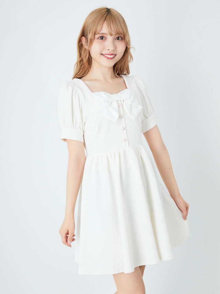 【HELENE PARIS】cross backless half sleeves★韓国人気/追跡付 BACKクロスパフスリーブカットOP - Ank Rouge(アンクルージュ)の