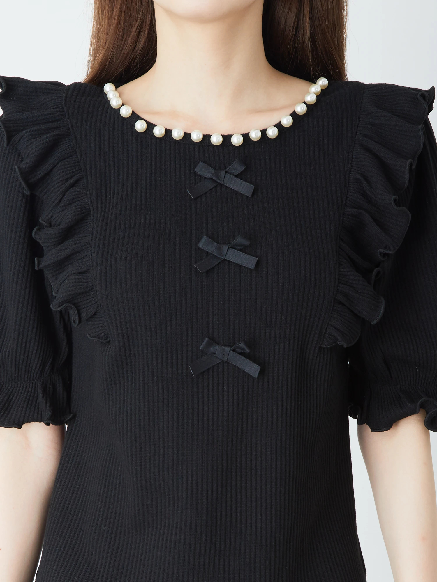 衿パール3つリボンTOPS - Ank Rouge(アンクルージュ)のTシャツ