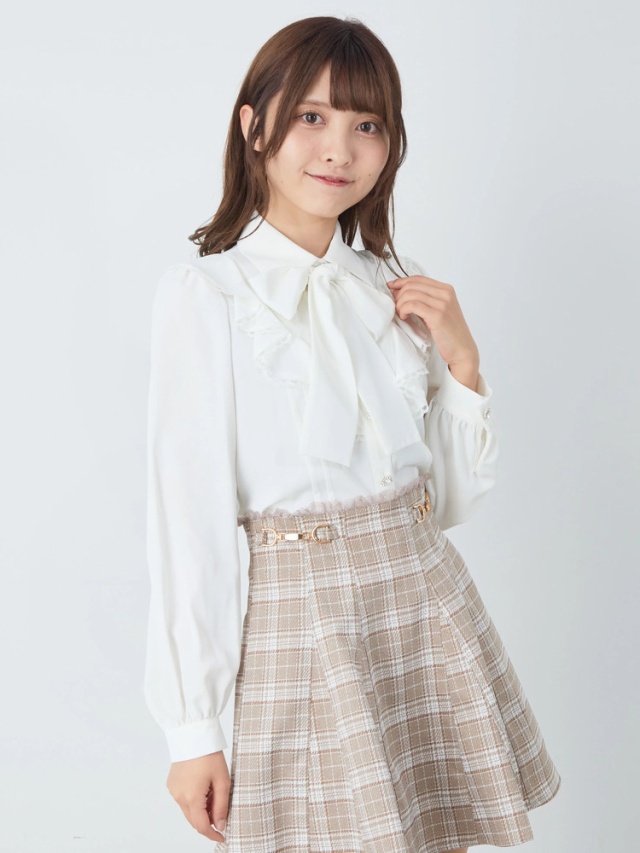 フレアーラッフルリボンタイブラウス - Ank Rouge(アンクルージュ)の  