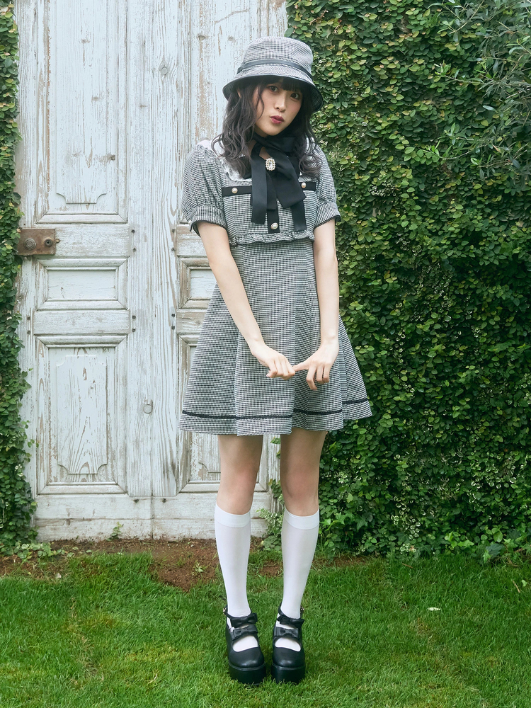 可憐さ◎【AMI PARIS】プレイド レッド ウール バケットハット RED/WHITE Plaid Red Wool Bucket Hat | AMI PARIS