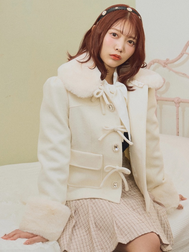 ビジューリボンショートダッフルコート - Ank Rouge(アンクルージュ)の  