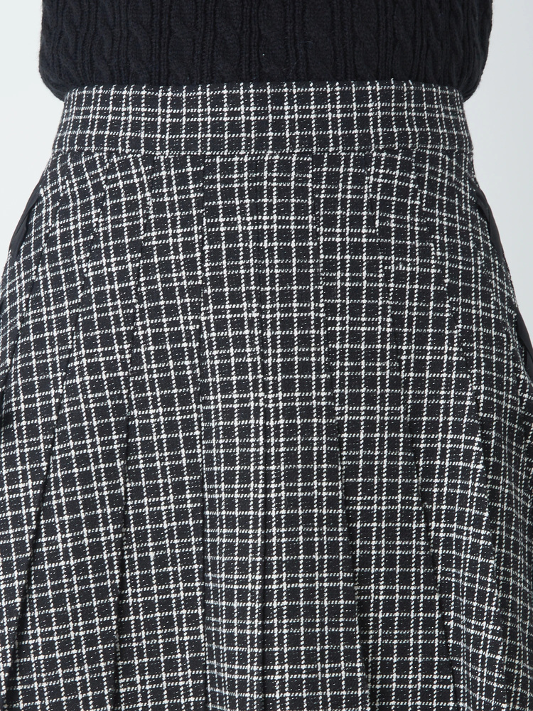 ALESSANDRA RICH★素敵！ピンストライプウール混ミニスカート ALESSANDRA RICH ウール ミニラップスカート | THE OUTNET