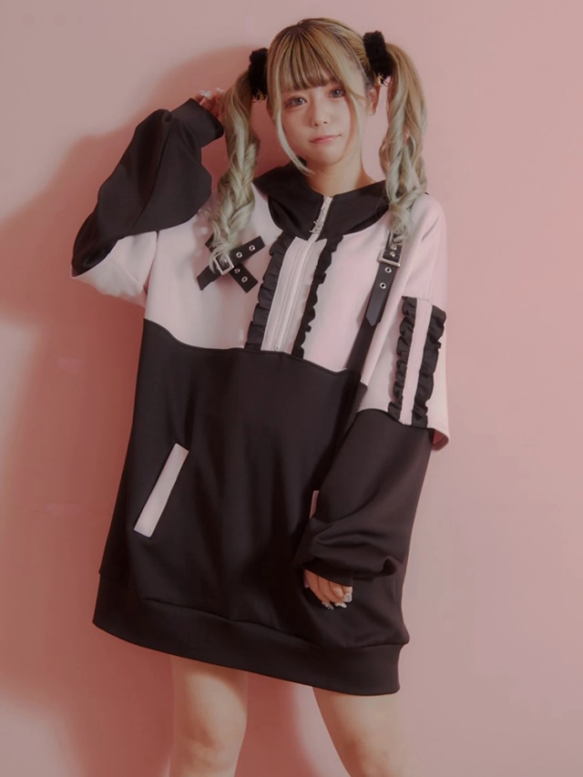 Be mqin ベルトプルオーバー - Ank Rouge(アンクルージュ)のTシャツ 