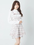 ピンク