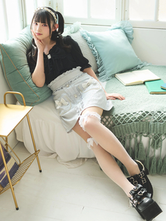 パフスリーブリボンTOPS