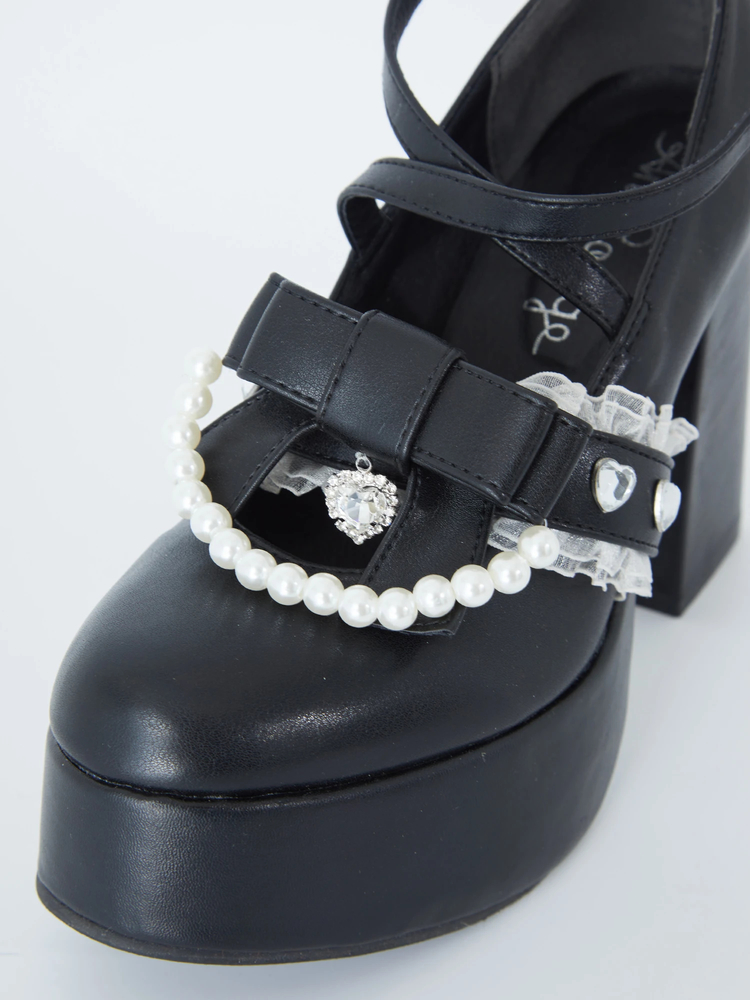 パールチェーンシューズ - Ank Rouge(アンクルージュ)のパンプス