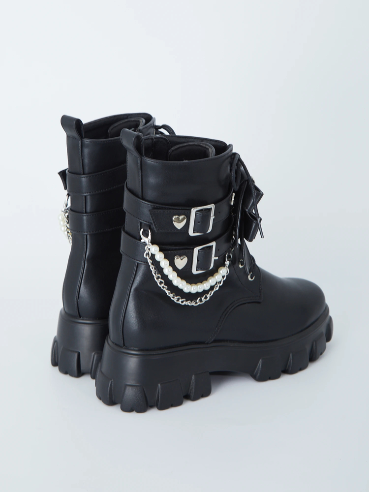 【24B◆リボンが可愛い♪】CHANEL チェーン アンクルブーツ 24B 国内発【CHANEL】リボンとチェーンで魅せる☆アンクルブーツ