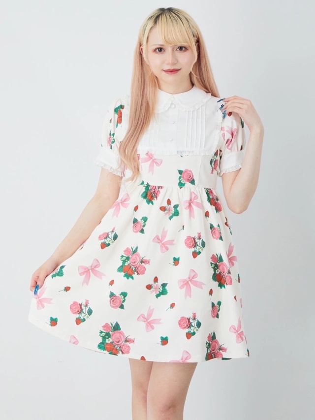 ストロベリーローズプリントワンピース - Ank Rouge(アンクルージュ)の  