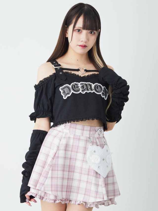 ロゴワッペンオフショルTOPS - Ank Rouge(アンクルージュ)のTシャツ 