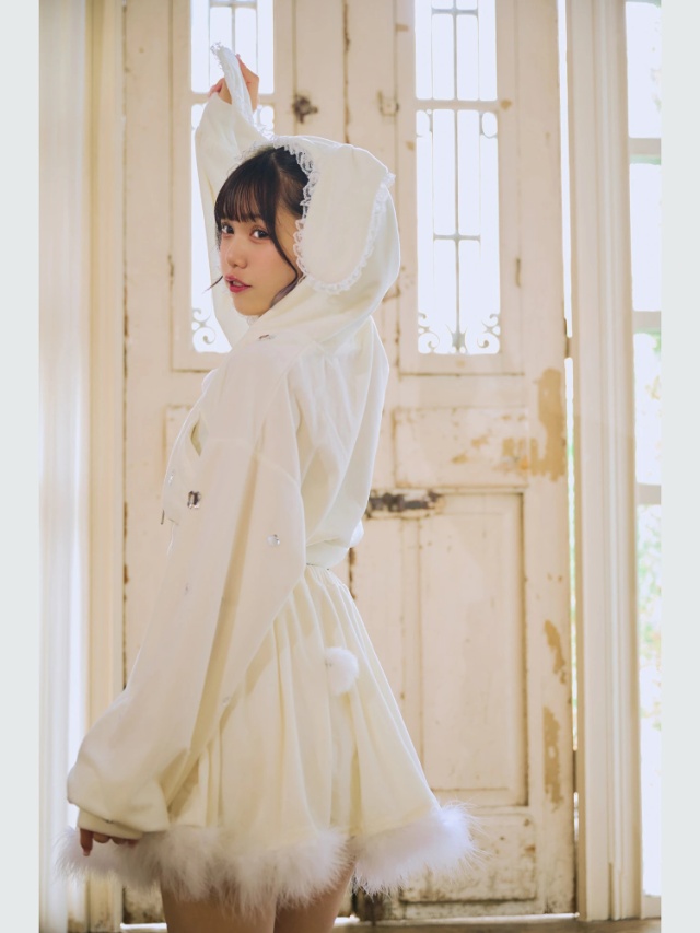 うさちゃんビジューパーカー - Ank Rouge(アンクルージュ)のパーカ  