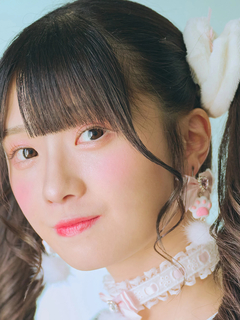 肉球リボンピアス