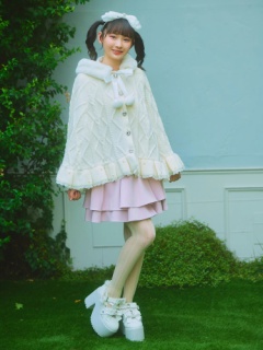 ぽんぽんリボンニットポンチョ