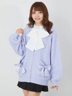 ブルー