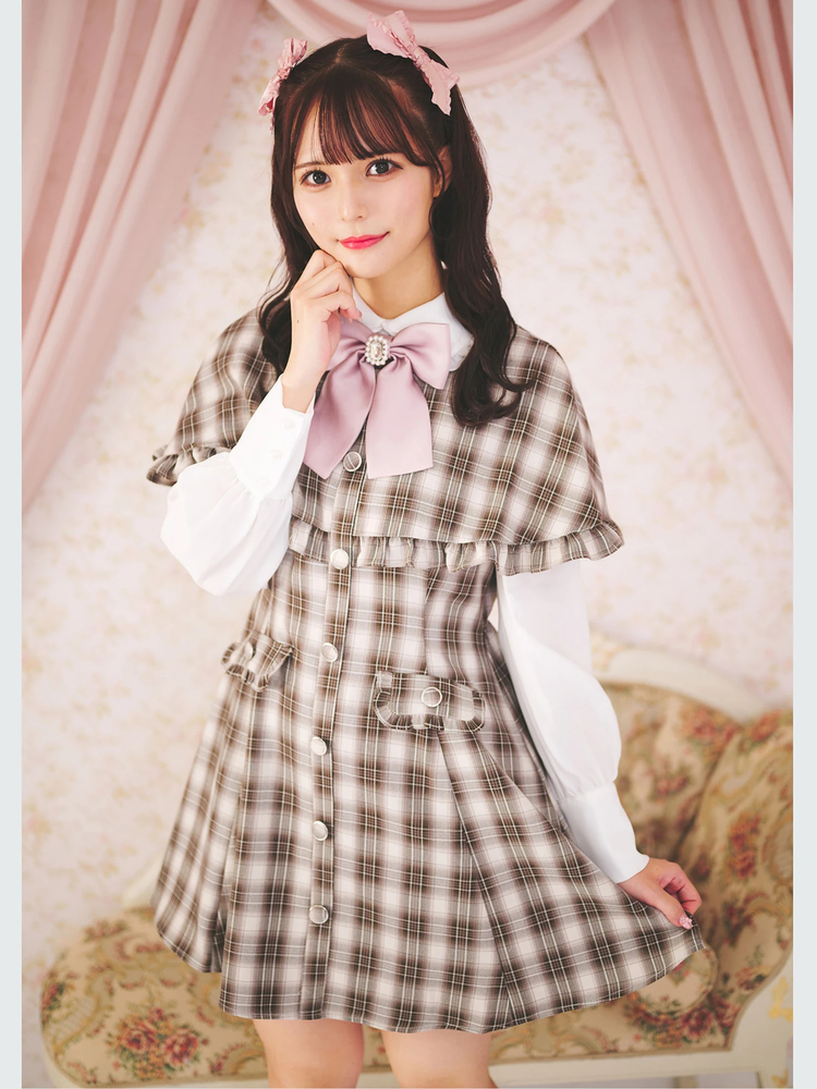 ファッションなデザイン ドーリーポンチョ風ワンピース - Rouge(アンクルージュ)の Ank ワンピース