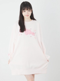 ピンク