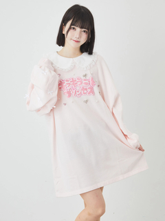 ピンク