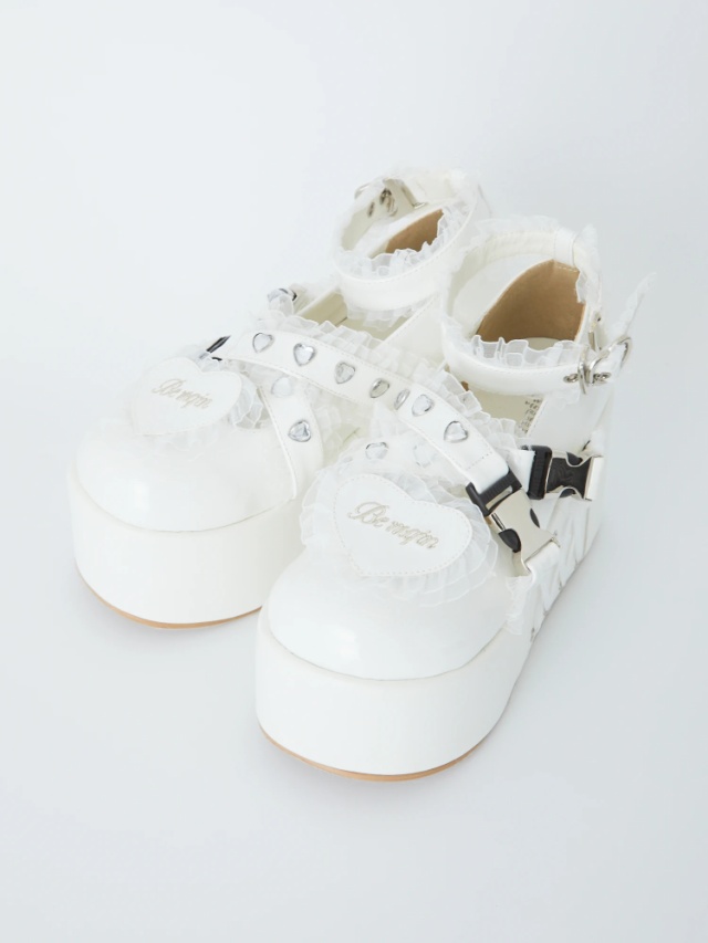 Be mqin ハートシューズ - Ank Rouge(アンクルージュ)のパンプス  