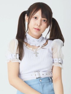 ブルー
