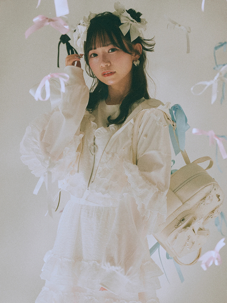 高価値セリー リメイクショートパーカー - Rouge(アンクルージュ)のパーカ Ank ジャケット・アウター