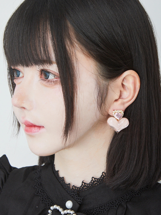 うるうるハートピアス - Ank Rouge(アンクルージュ)のピアス