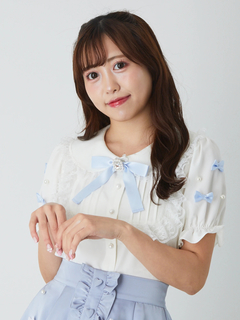 ブルー