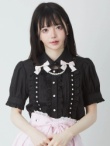 ブラック