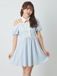 ブルー