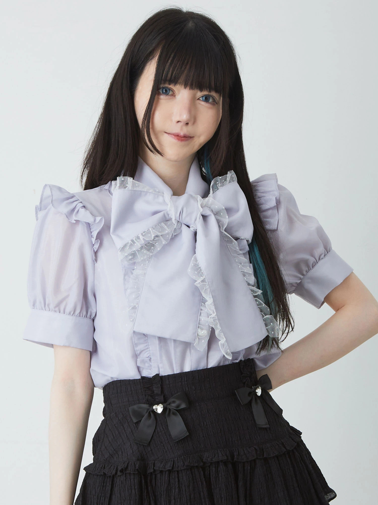 ◇受注商品◇ビジュー付きリボンタイフリルブラウス：白
