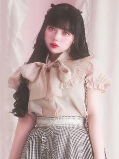 リボンタイブラウス