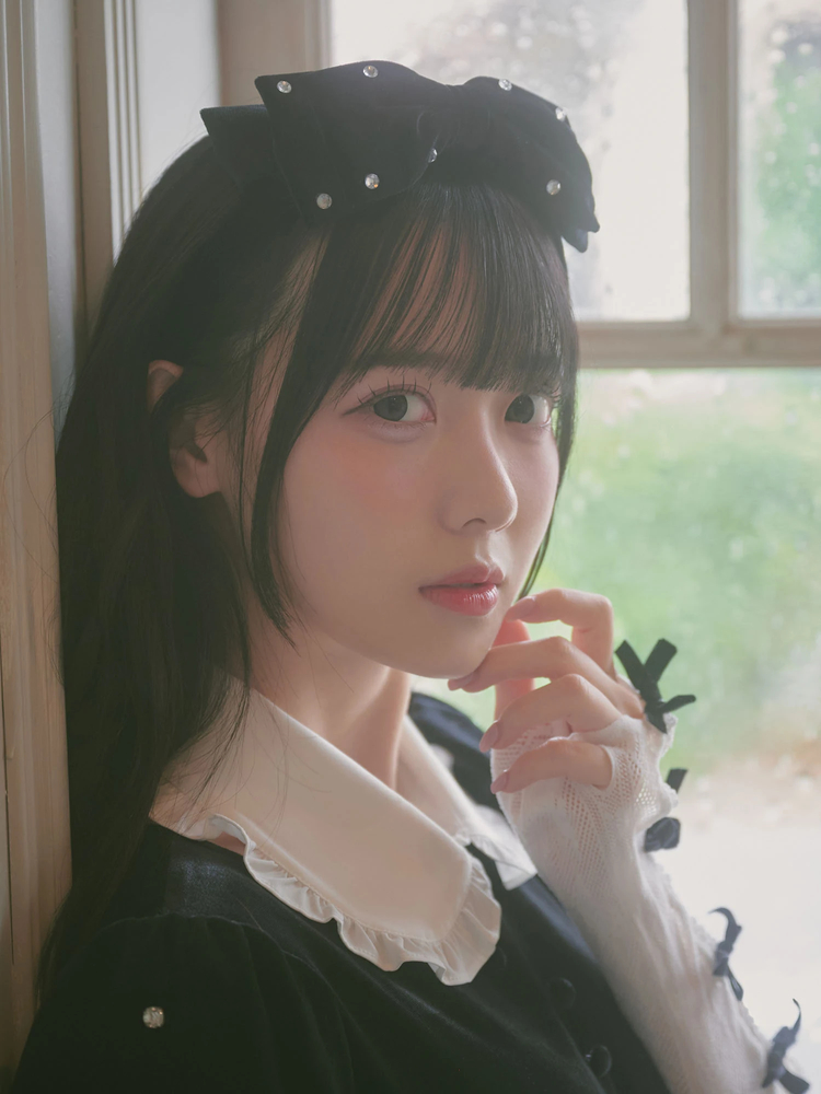 キラキラビジューベロアリボンカチューシャ - Ank Rouge(アン