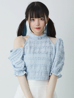 ブルー