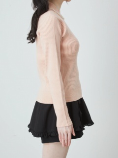 ロゴ刺しゅうニットTOPS