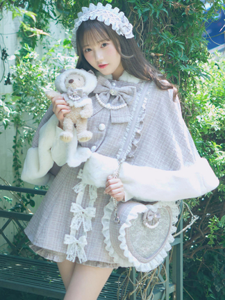 ankrouge アンクルージュ ぽんぽんツィードケープ 量産型 トップス