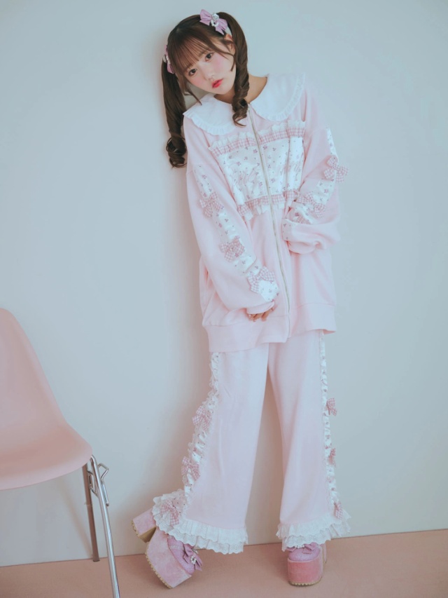 お花裏毛ジャージ - Ank Rouge(アンクルージュ)のパーカ｜ファッション  