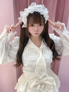 ジャガードネクタイセーラーブラウス