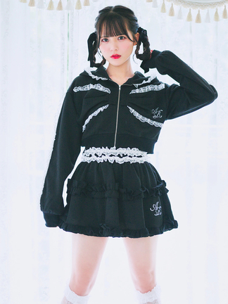 希少！若狭塗　バングル　未使用品 キラキララメスカパン - Ank Rouge(アンクルージュ)のショートパンツ