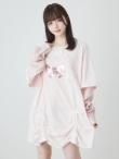 ピンク