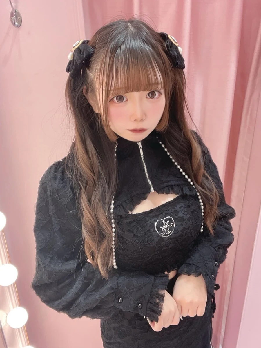 チュールフリルショートパーカー - Ank Rouge(アンクルージュ)の