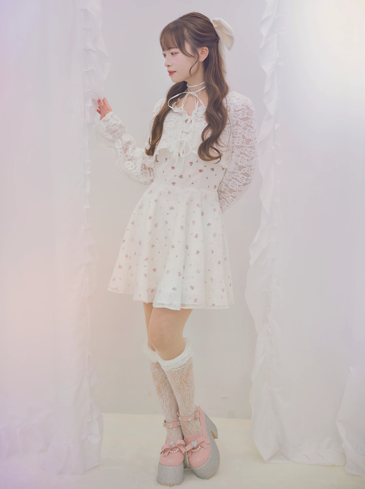 Walking Ribbon Shoes by Angelic Pretty